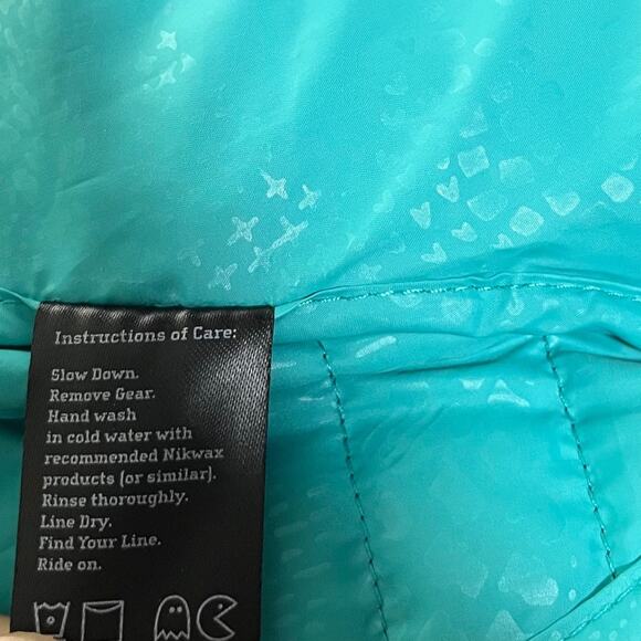 FlyFlow Womens Laurel Down Packable Puffer Vest Size XS Outdoor Gorpcore Travel - Picture 13 of 13